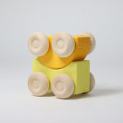 Stapelauto's Geel