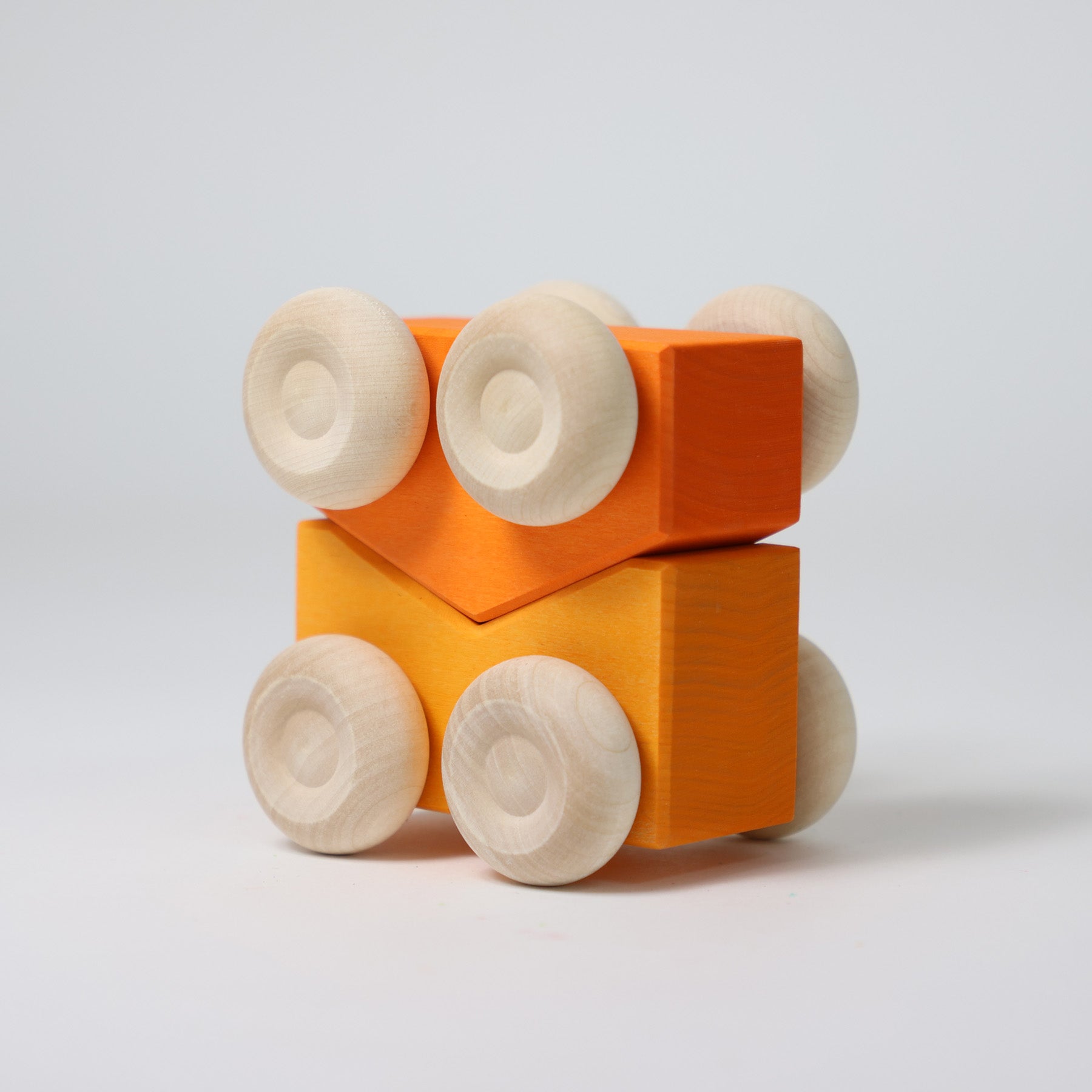 Stapelauto's Oranje