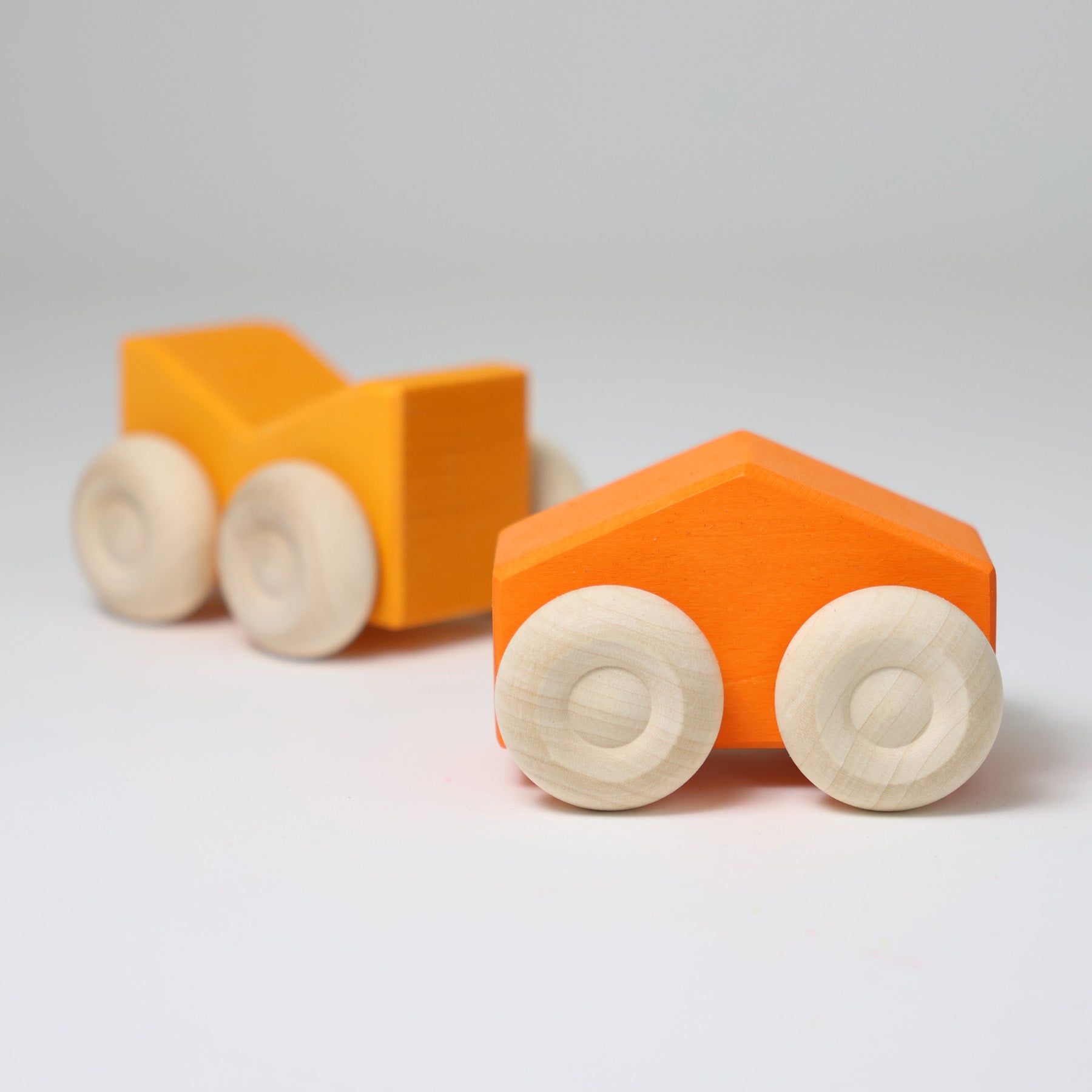 Stapelauto's Oranje