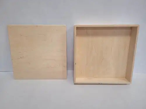 Houten speelbak met deksel - klein (25x25x5cm)